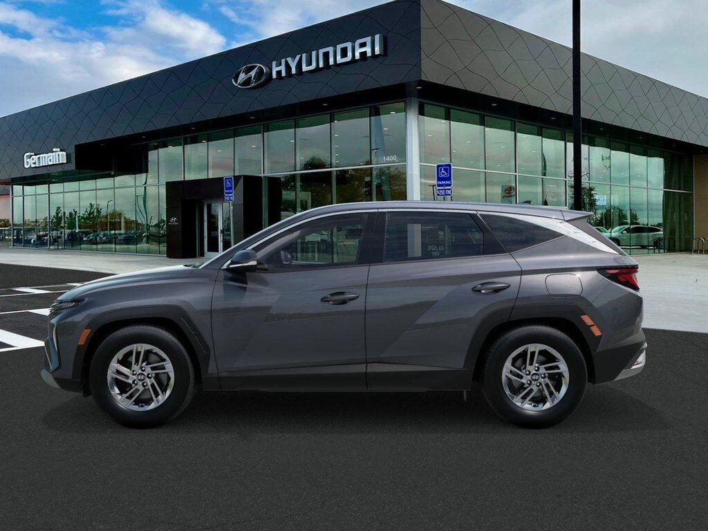New 2026 Hyundai Tucson SE SUV