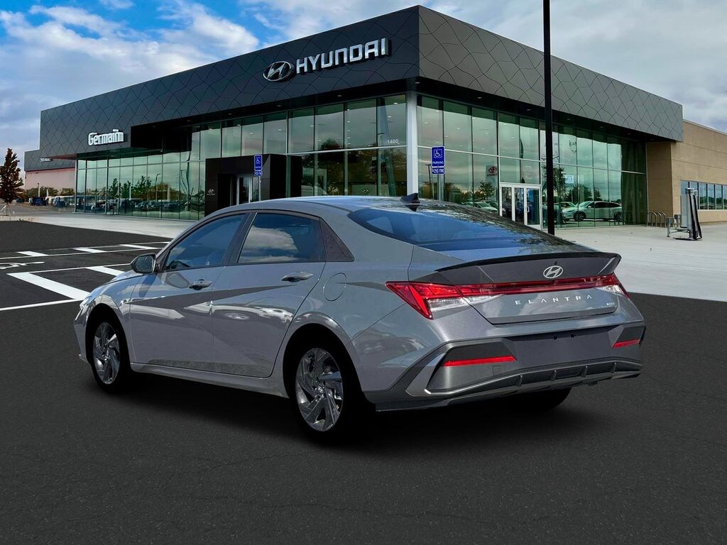 New 2026 Hyundai Elantra Hybrid SEL Sport Sedan