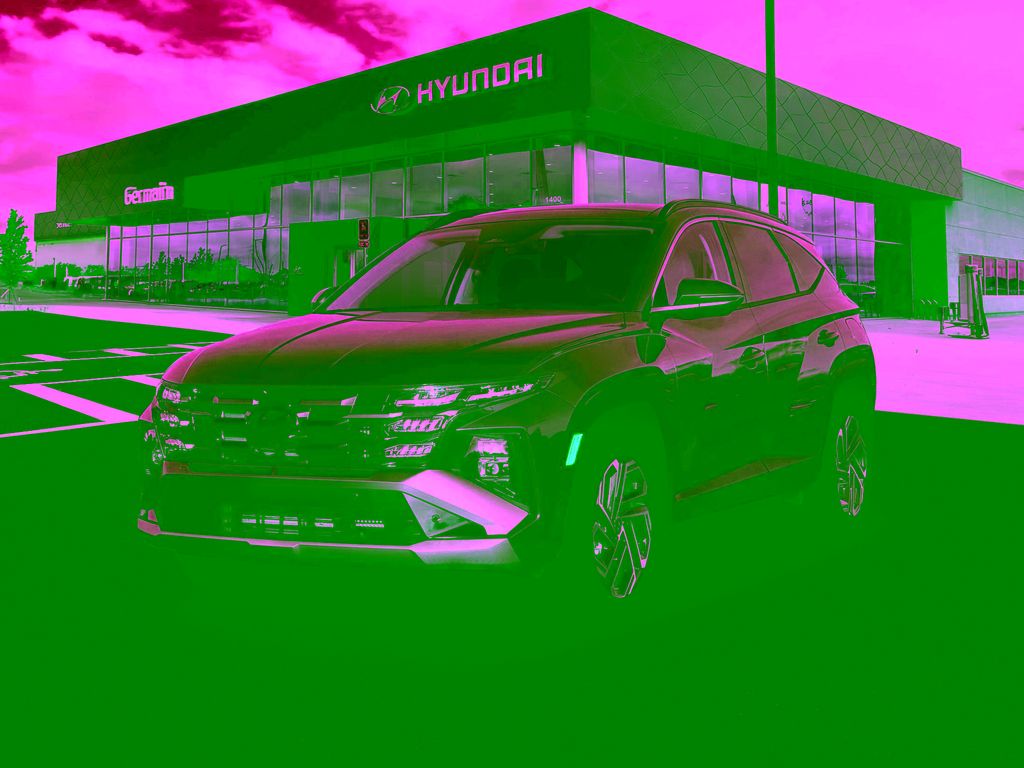 Hyundai Tucson Hybrid