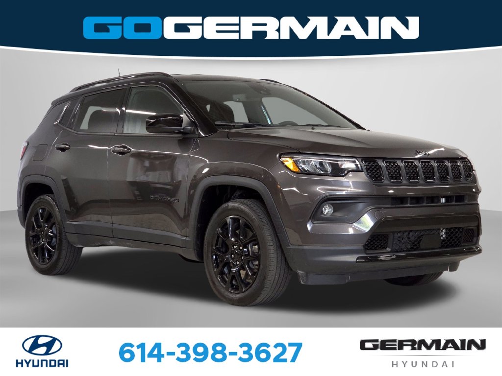 Used 2023 Jeep Compass Latitude SUV