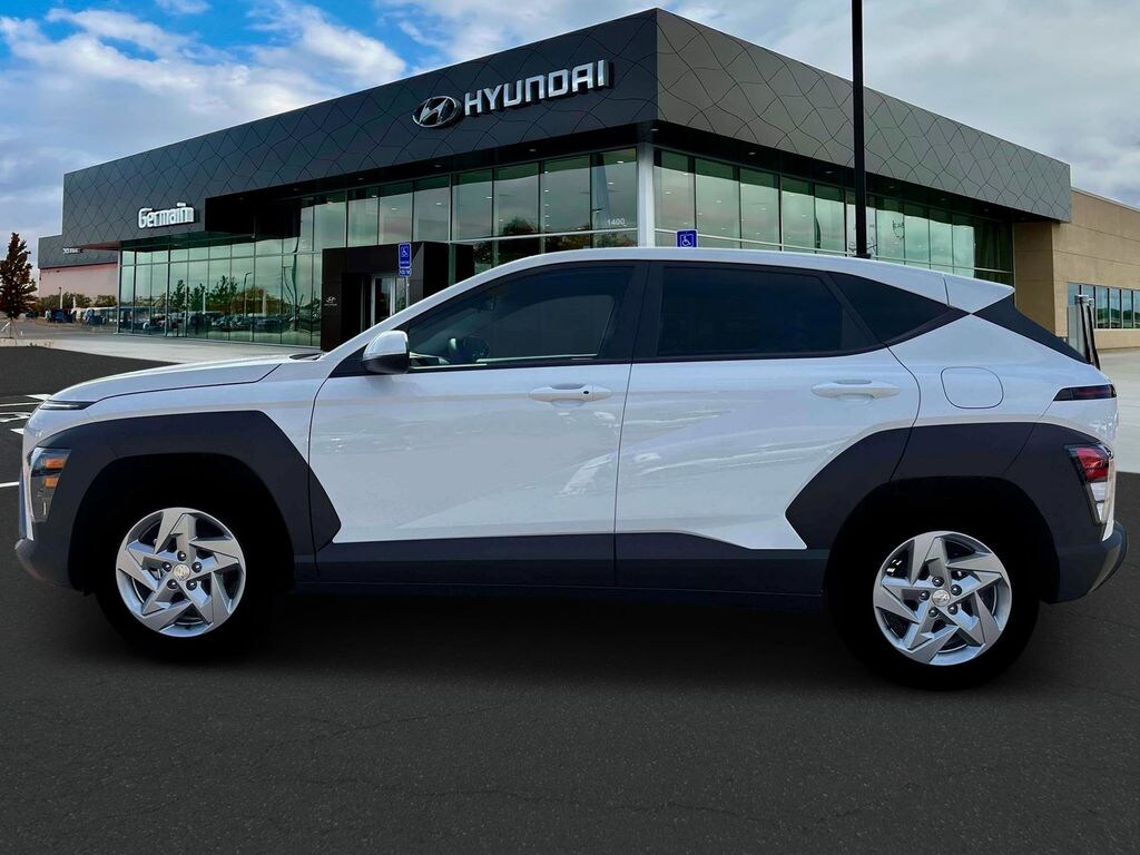 New 2026 Hyundai Kona SE SUV