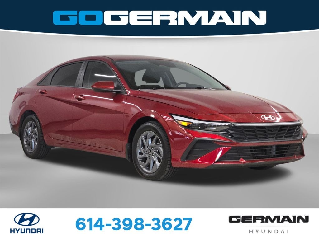 Used 2024 Hyundai Elantra Hybrid Blue Sedan
