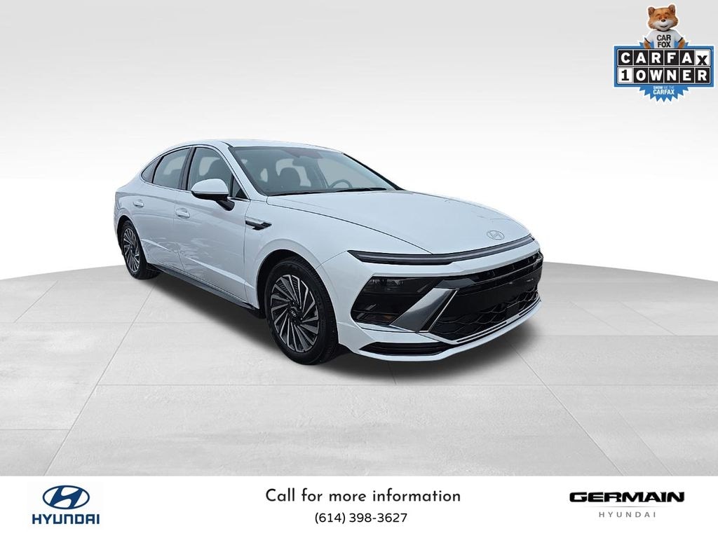 Used 2024 Hyundai Sonata Hybrid SEL Sedan