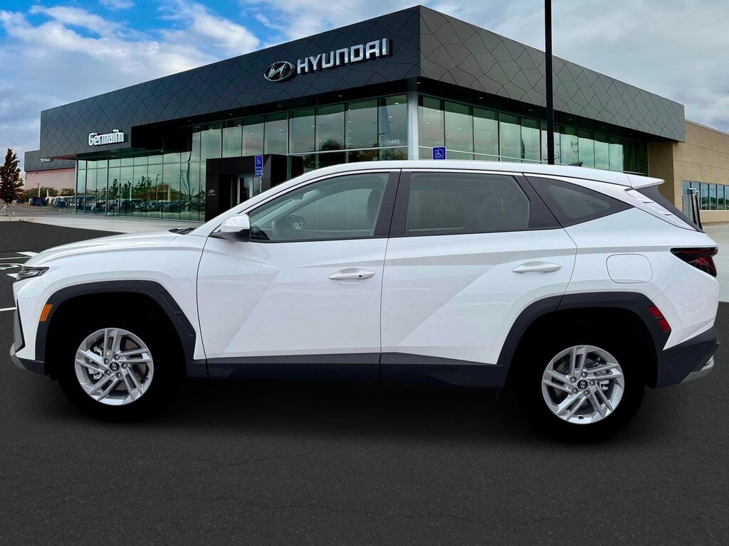 New 2026 Hyundai Tucson SE SUV
