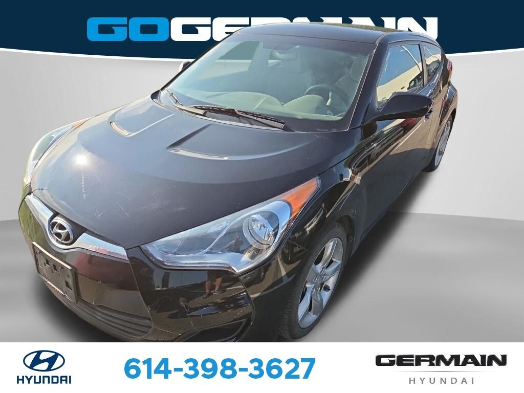 Used 2013 Hyundai Veloster Base w/Gray Hatchback