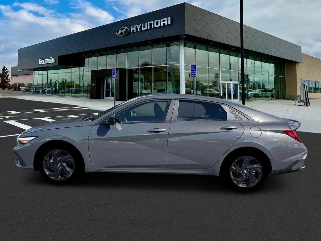New 2026 Hyundai Elantra Hybrid SEL Sport Sedan