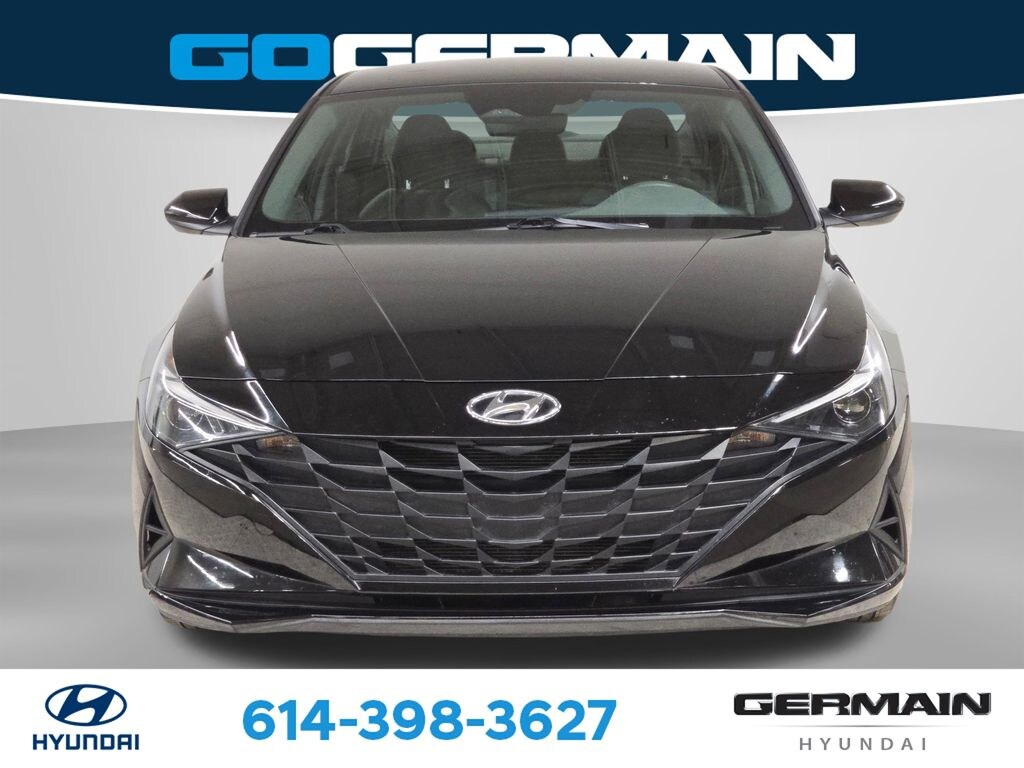 Used 2022 Hyundai Elantra SEL Sedan