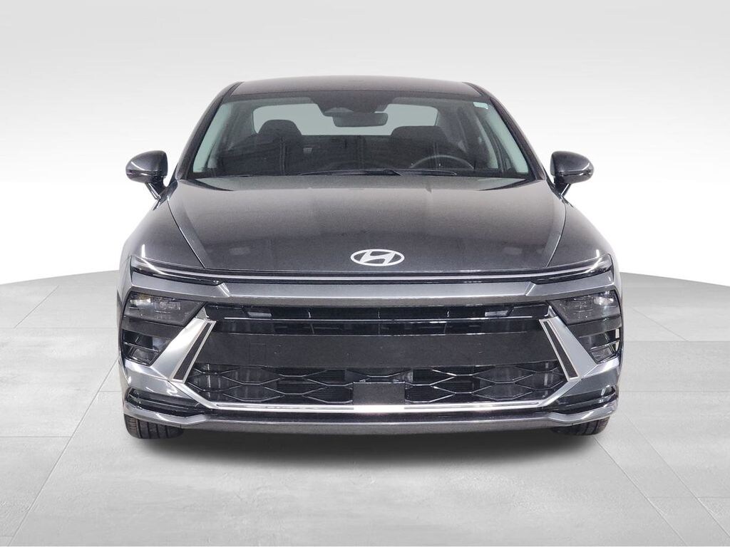 Used 2024 Hyundai Sonata Hybrid SEL Sedan
