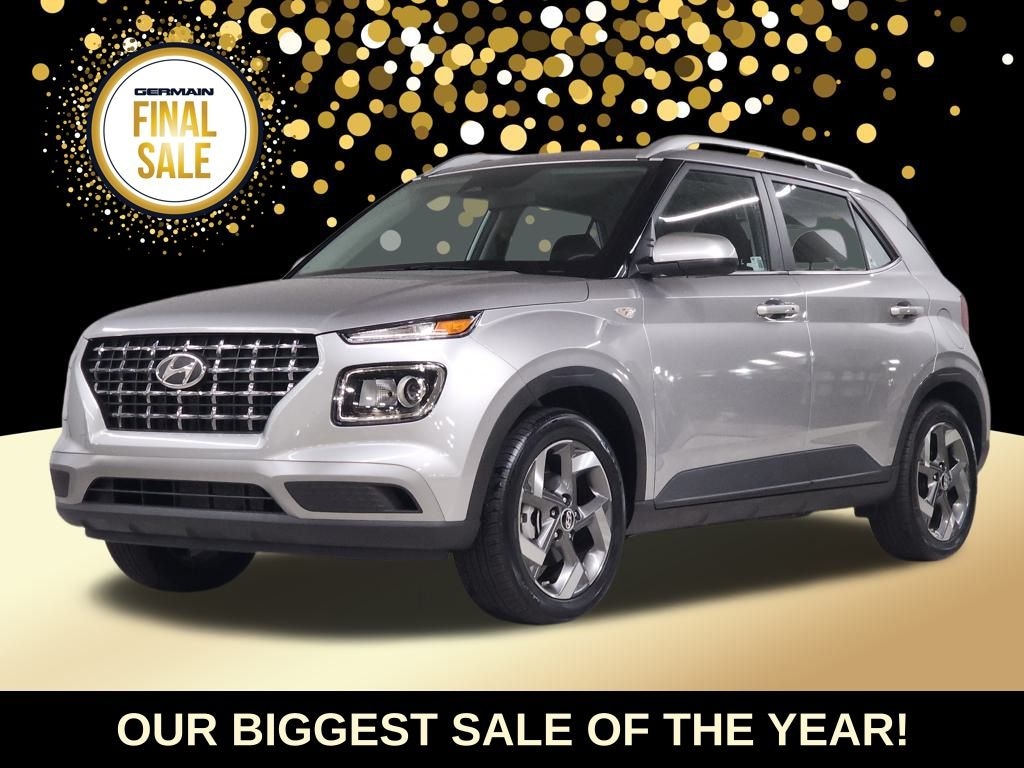 Used 2024 Hyundai Venue SEL SUV