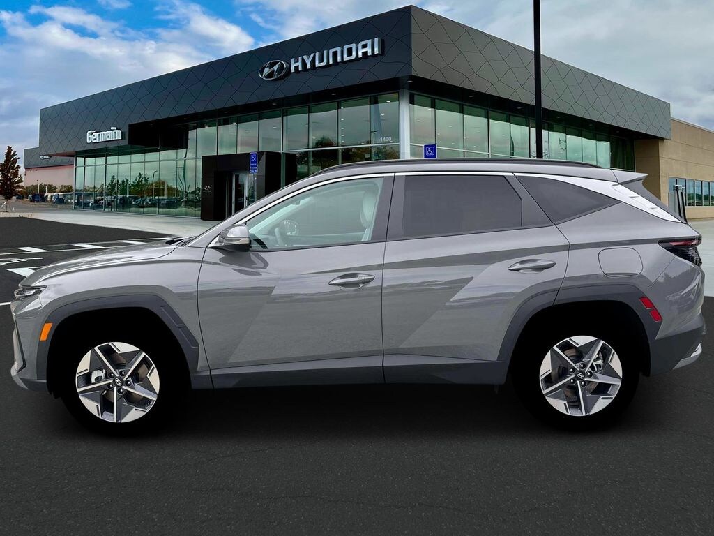 New 2026 Hyundai Tucson SEL Premium SUV