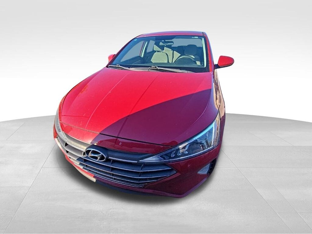 Used 2019 Hyundai Elantra SE Sedan