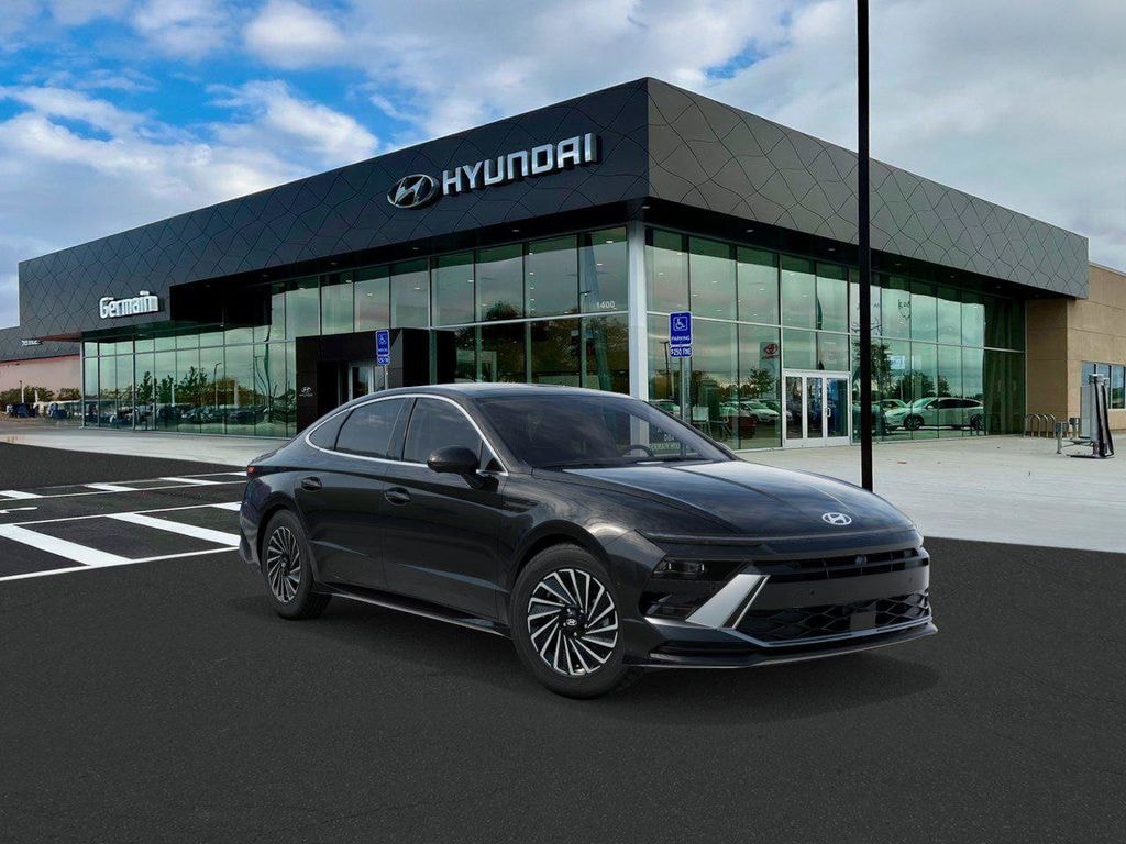 New 2026 Hyundai Sonata Hybrid Limited Sedan