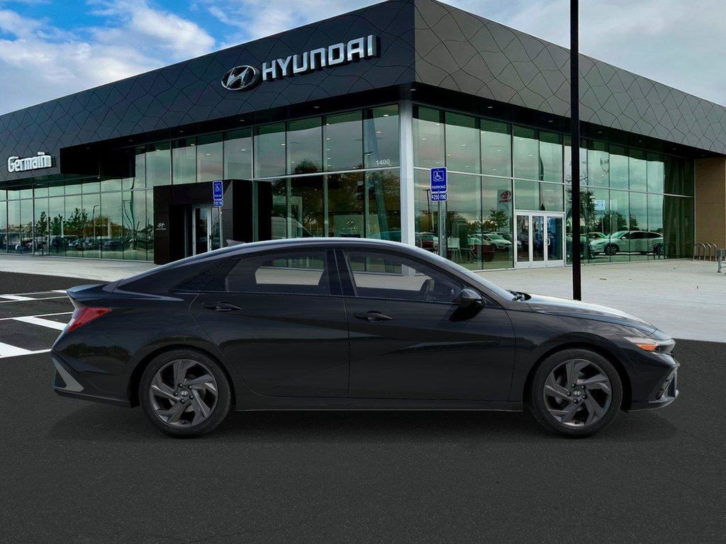 New 2026 Hyundai Elantra SEL Sport Sedan