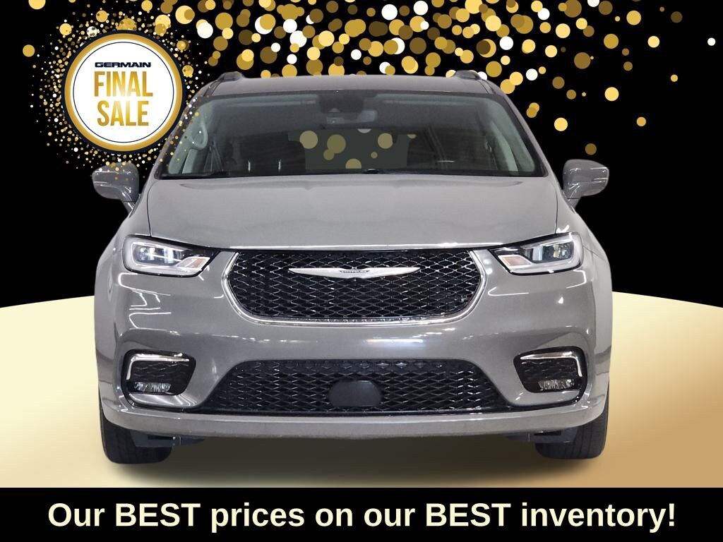 Used 2021 Chrysler Pacifica Touring Van Passenger Van