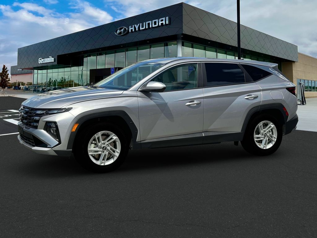 New 2026 Hyundai Tucson SE SUV