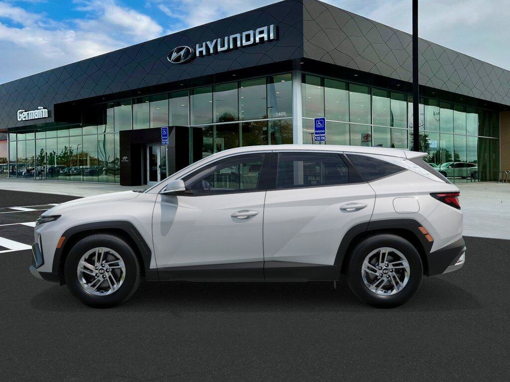 New 2026 Hyundai Tucson SE SUV