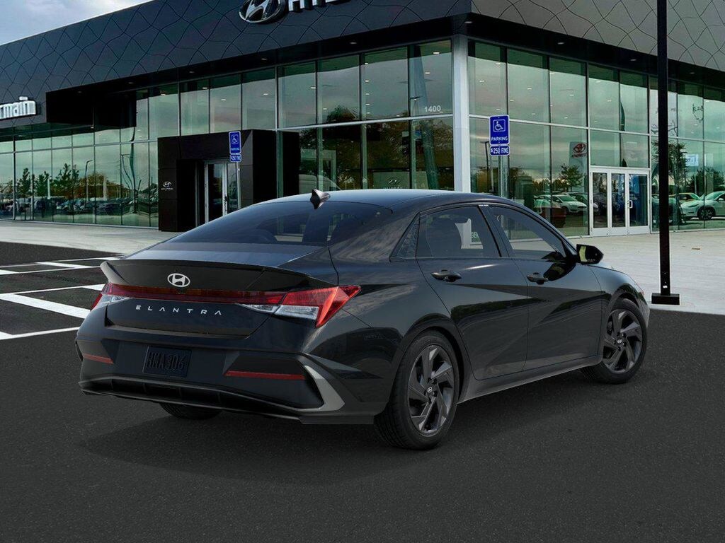 New 2026 Hyundai Elantra SEL Sport Sedan