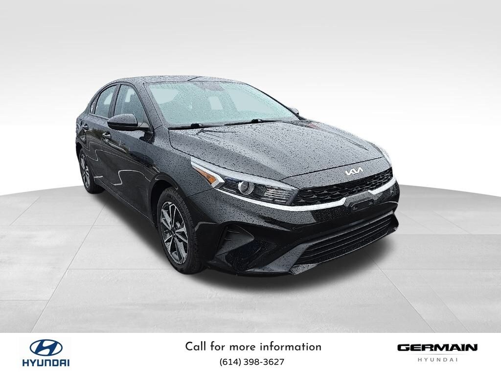 Used 2023 Kia Forte LXS Sedan