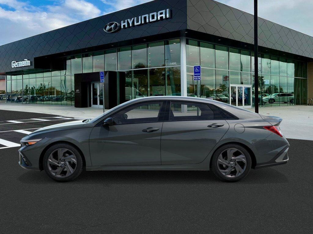New 2026 Hyundai Elantra SEL Sport Plus Sedan