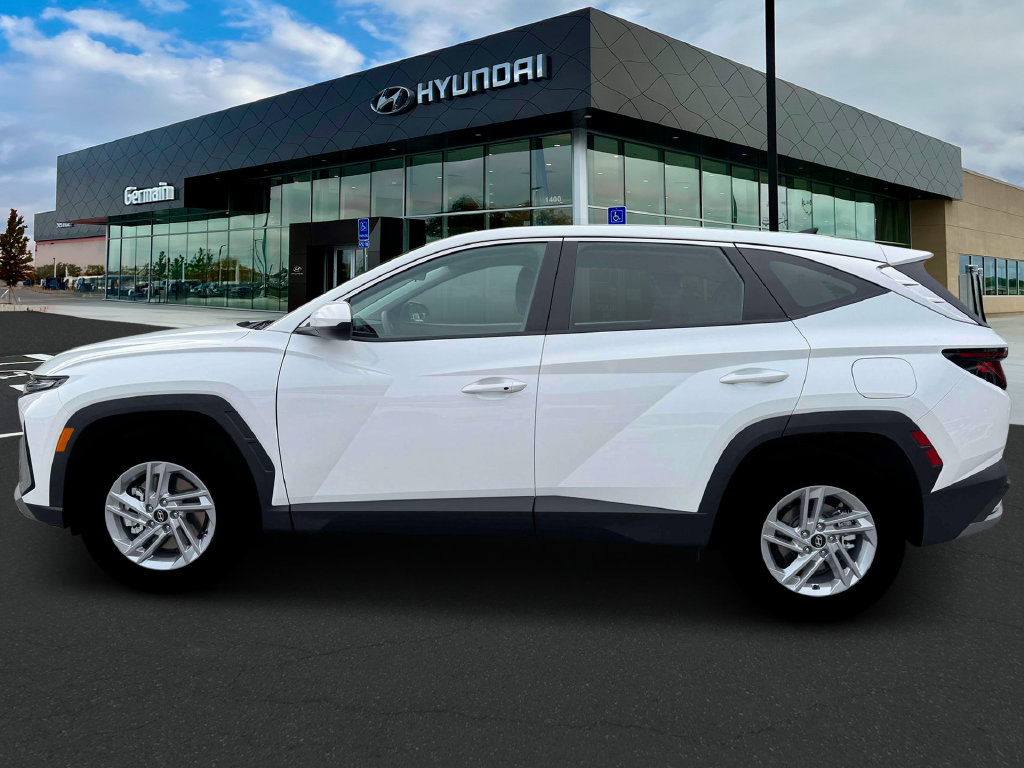 New 2026 Hyundai Tucson SE SUV