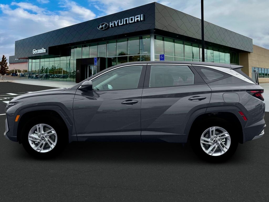 New 2026 Hyundai Tucson SE SUV