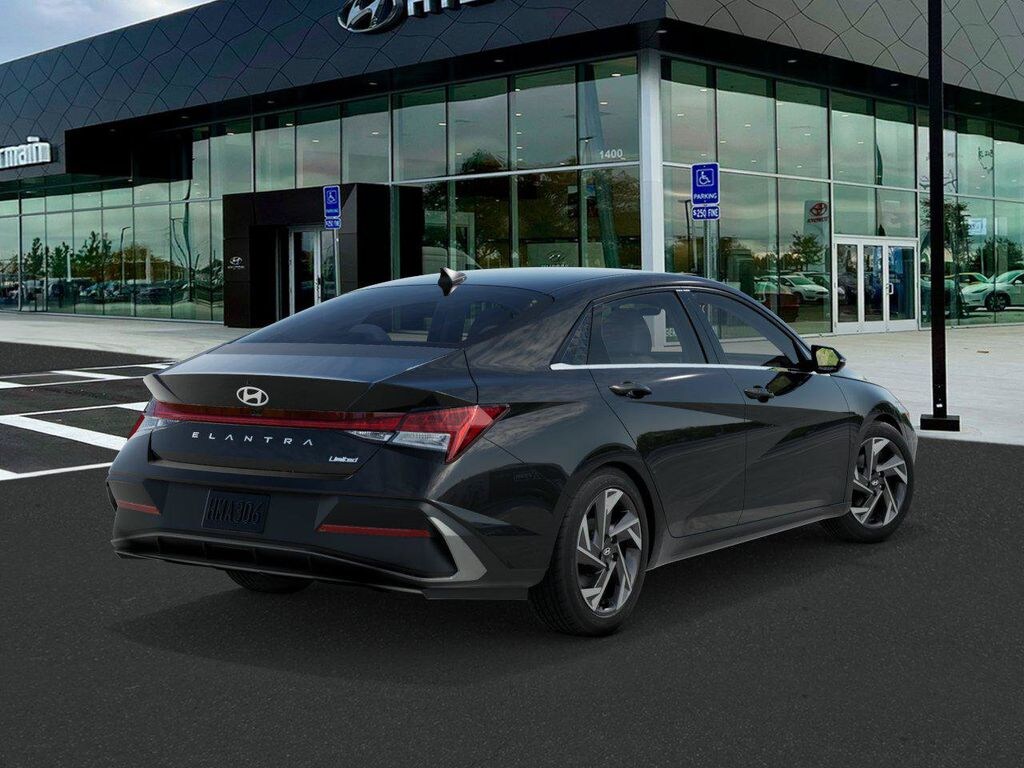New 2026 Hyundai Elantra Limited Sedan