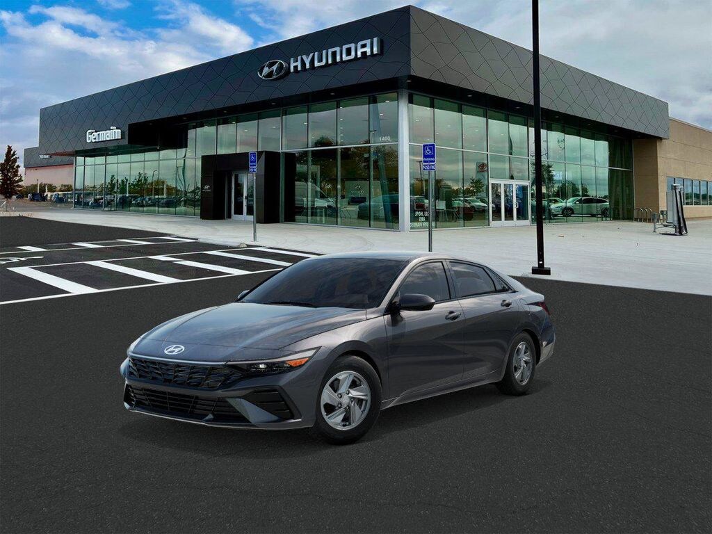 New 2026 Hyundai Elantra SE Sedan