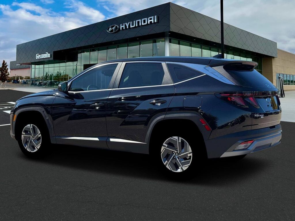 New 2026 Hyundai Tucson Hybrid Blue SE SUV