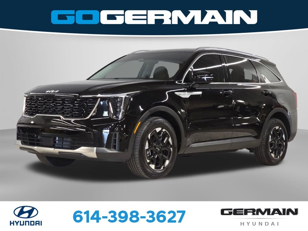 Used 2025 Kia Sorento S SUV