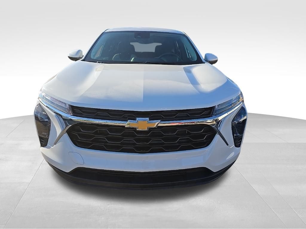 Used 2024 Chevrolet Trax LS SUV