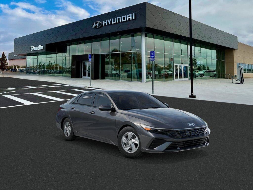New 2026 Hyundai Elantra SE Sedan