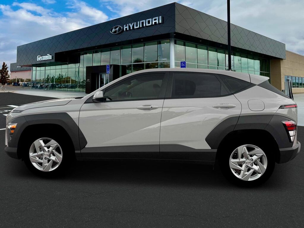 New 2026 Hyundai Kona SE SUV