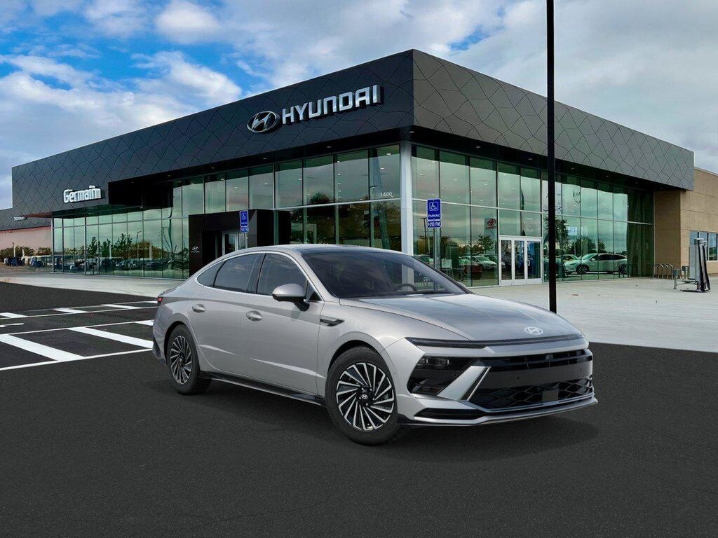 New 2026 Hyundai Sonata Hybrid Limited Sedan