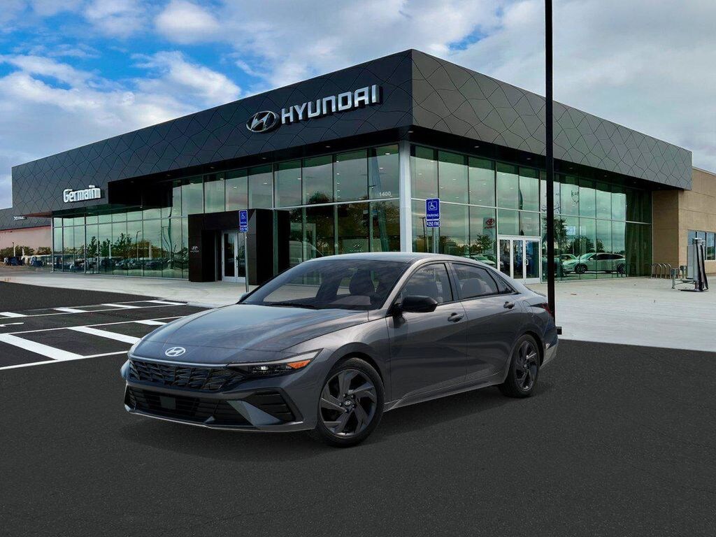 New 2026 Hyundai Elantra SEL Sport Sedan