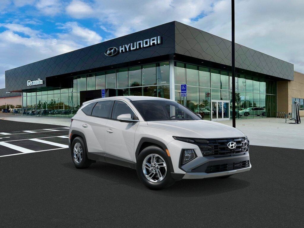 New 2026 Hyundai Tucson SE SUV