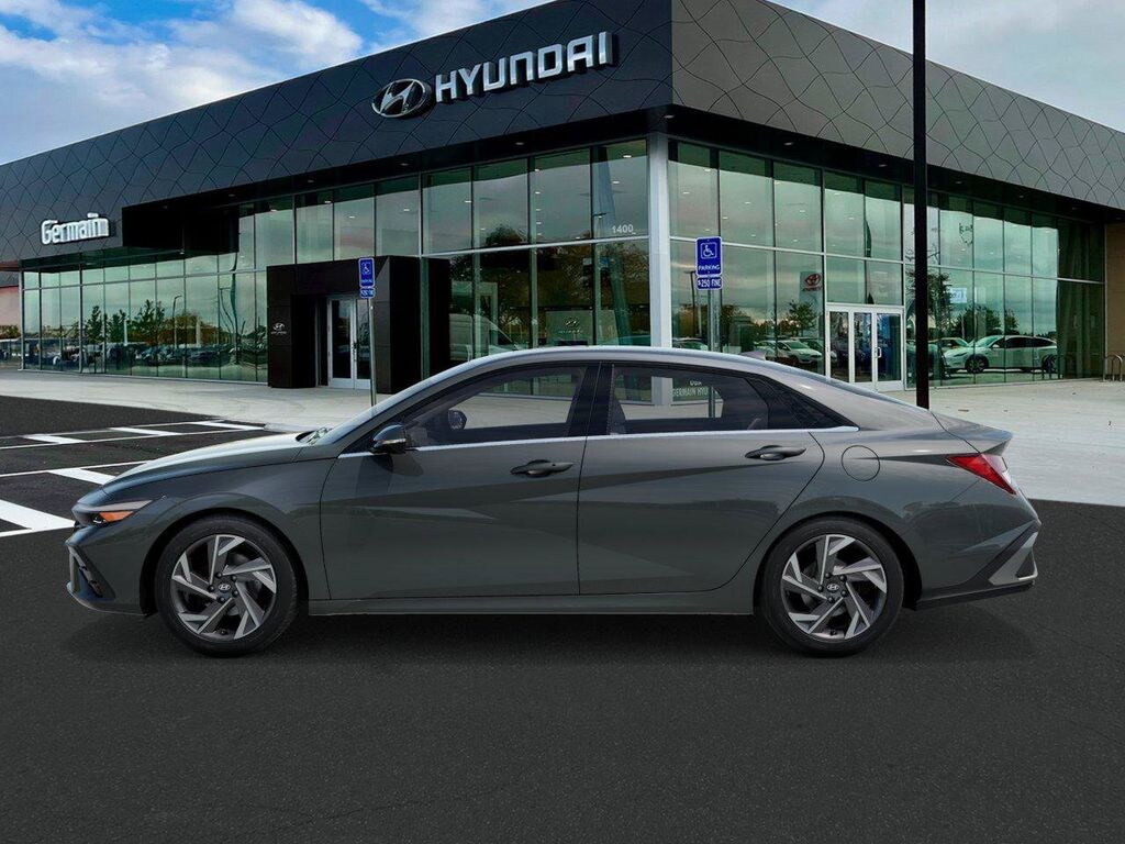 New 2026 Hyundai Elantra Limited Sedan