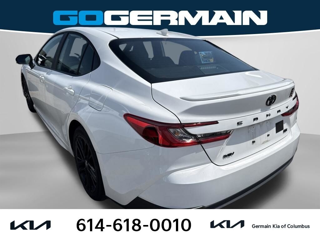 Used 2025 Toyota Camry SE Sedan