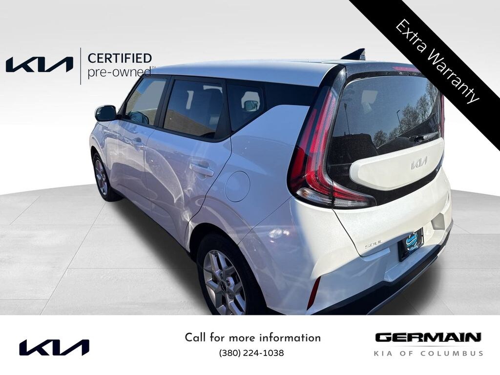 Certified 2024 Kia Soul LX Hatchback