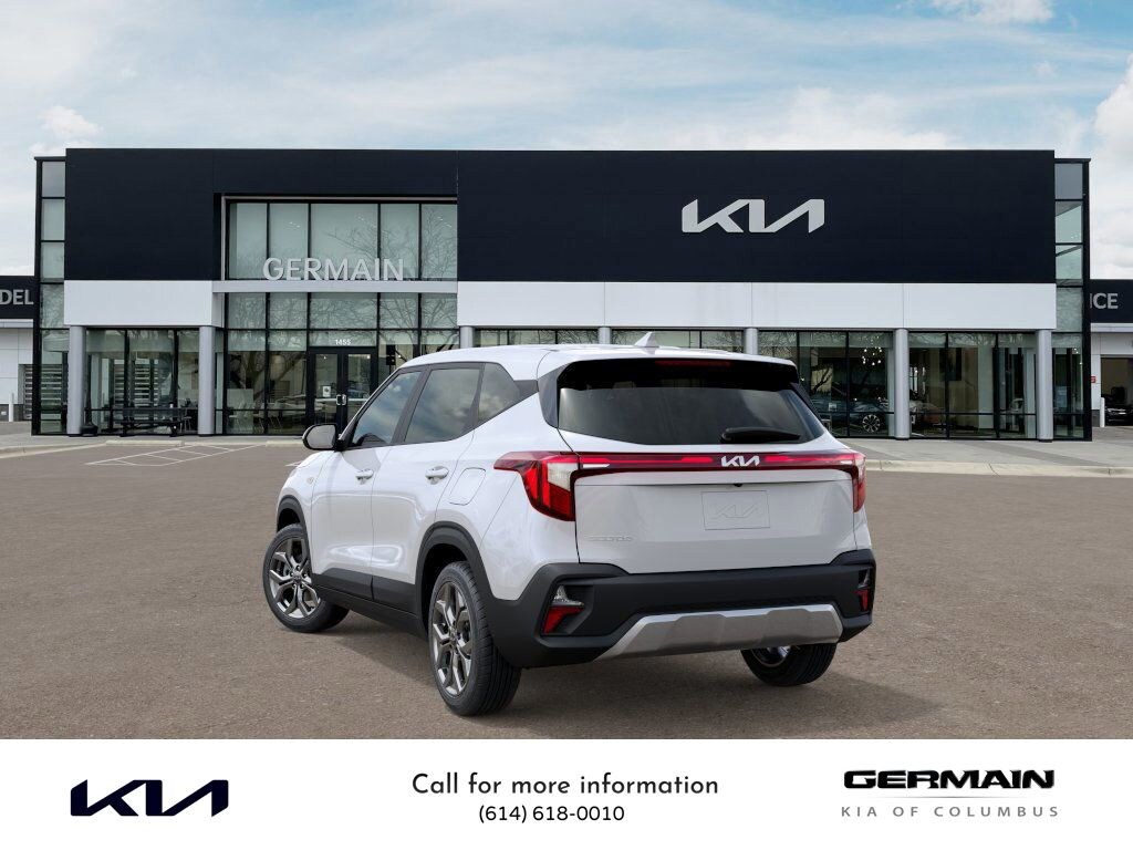 New 2026 Kia Seltos LX SUV