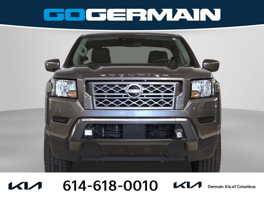 Used 2023 Nissan Frontier SV Truck Crew Cab