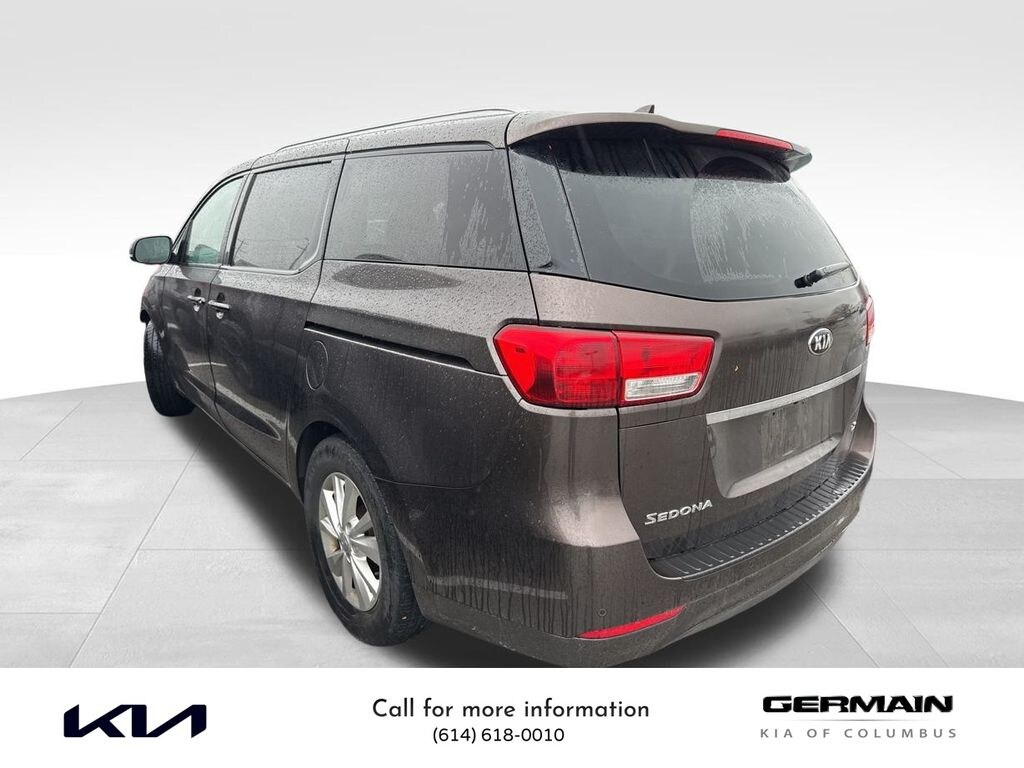 Used 2017 Kia Sedona LX Van Passenger Van