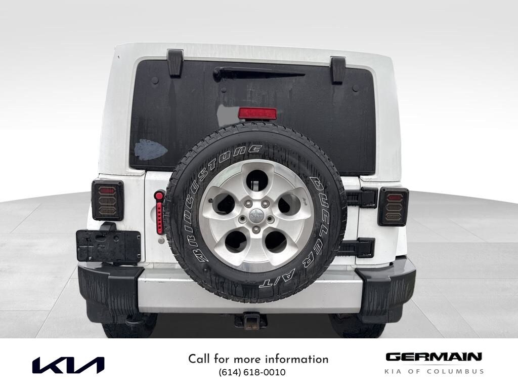 Used 2013 Jeep Wrangler Unlimited Sahara SUV