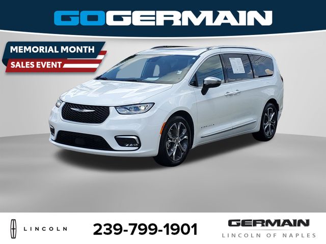 2023 Chrysler Pacifica Pinnacle's photo