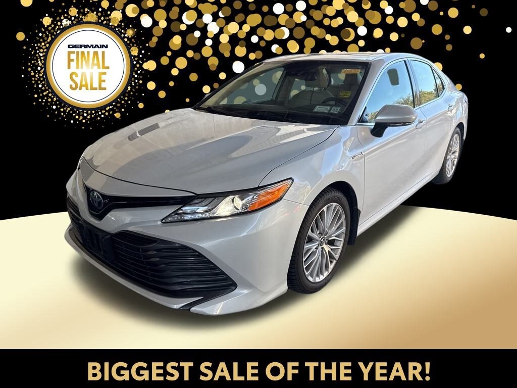 Certified 2019 Toyota Camry Hybrid XLE Sedan
