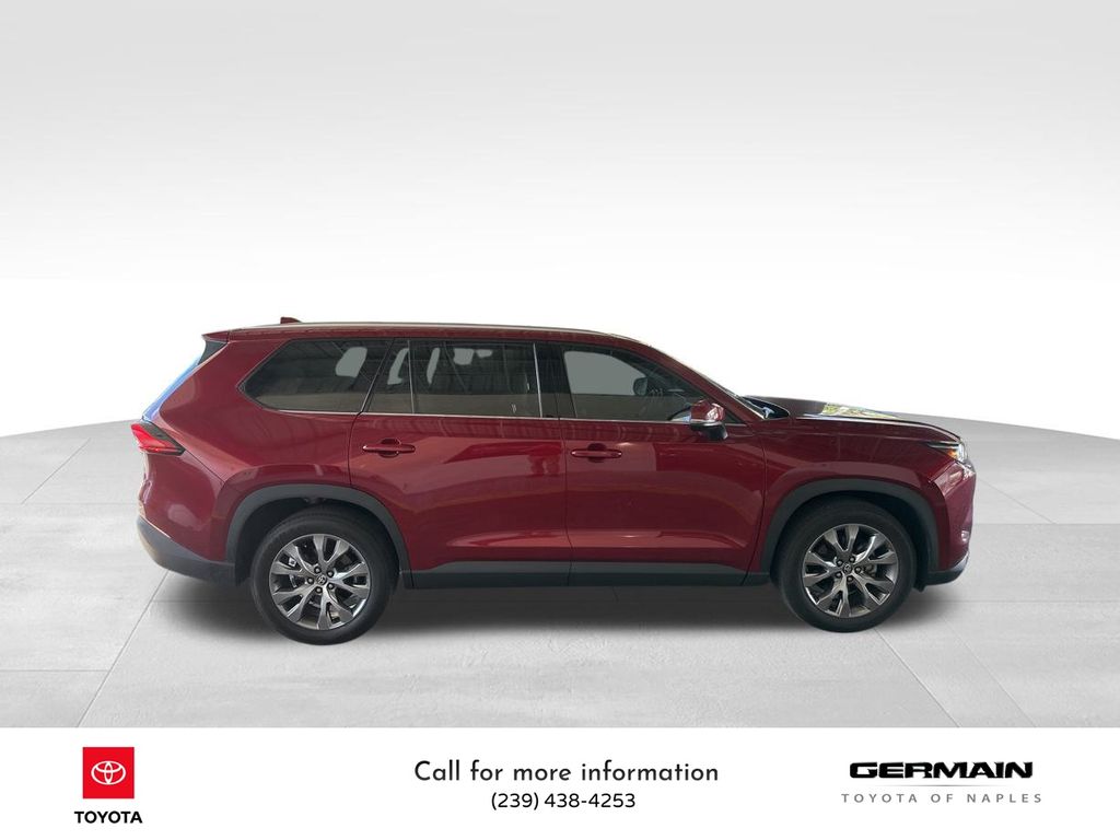 2024 Toyota Grand Highlander Limited photo 3