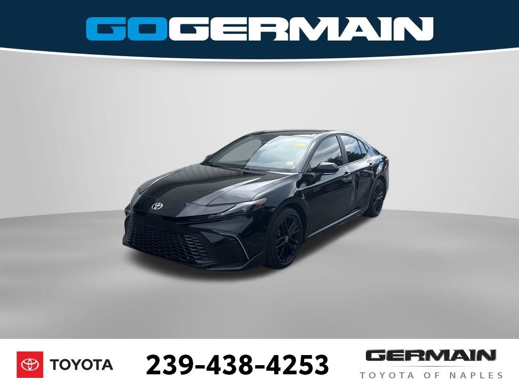 Used 2025 Toyota Camry SE Sedan