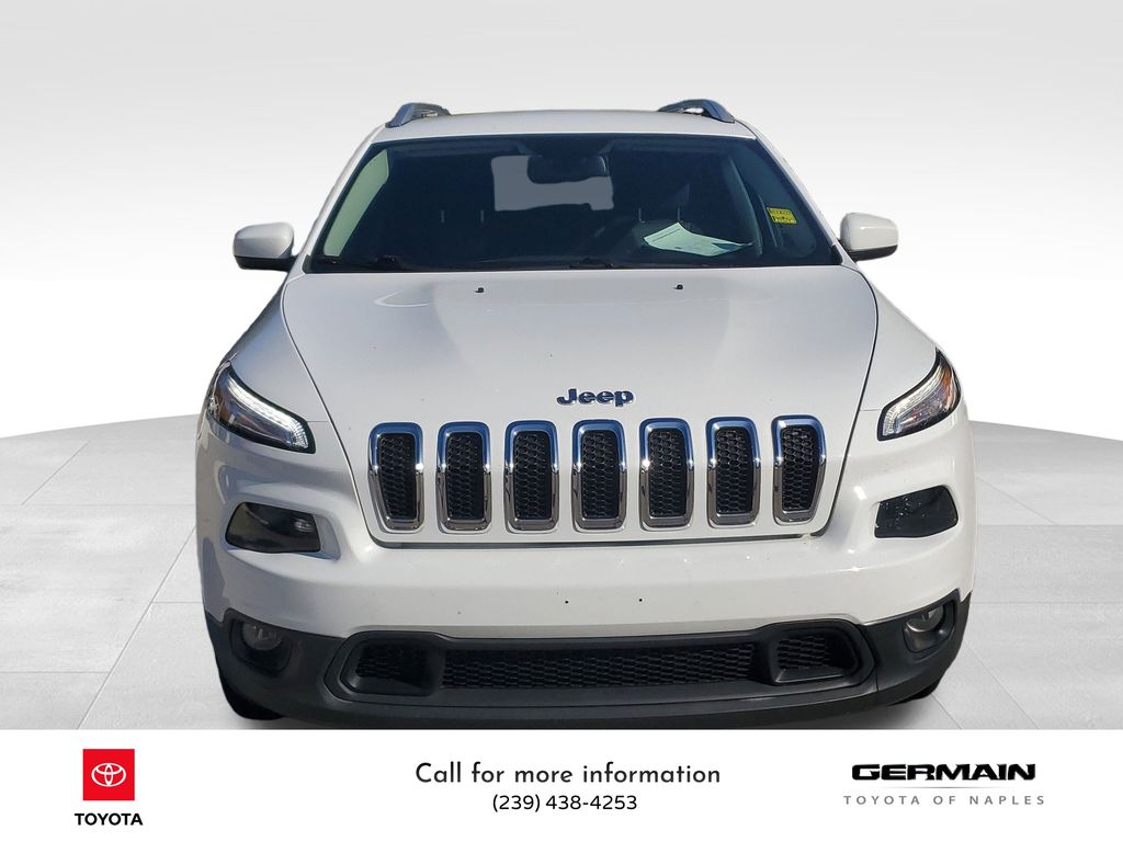 2018 Jeep Cherokee Latitude photo 2