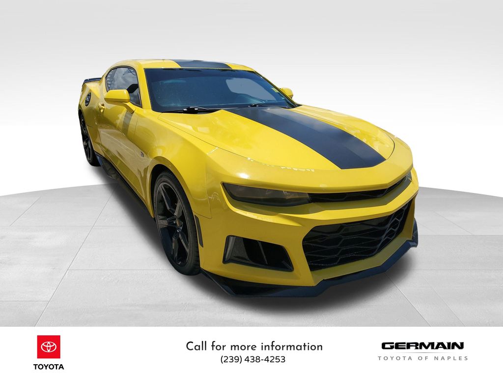 2016 Chevrolet Camaro 2LT photo 3