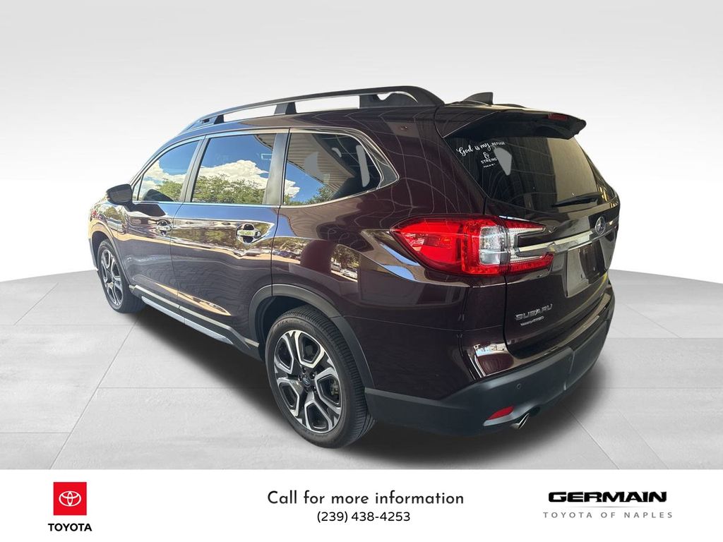 2024 Subaru Ascent Touring photo 3