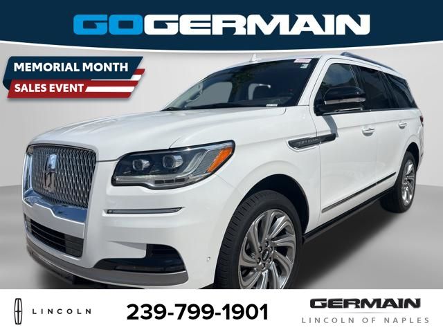 2023 Lincoln Navigator Reserve's photo